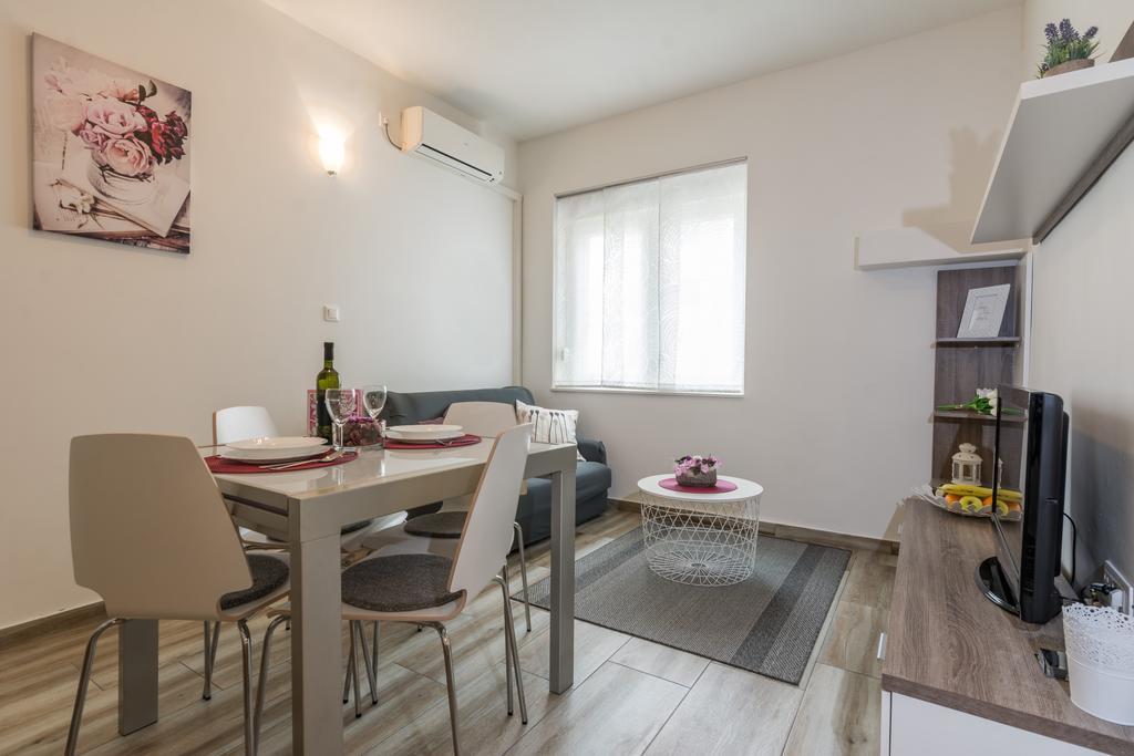 Melita Center Apartment ซาดาร์ ภายนอก รูปภาพ