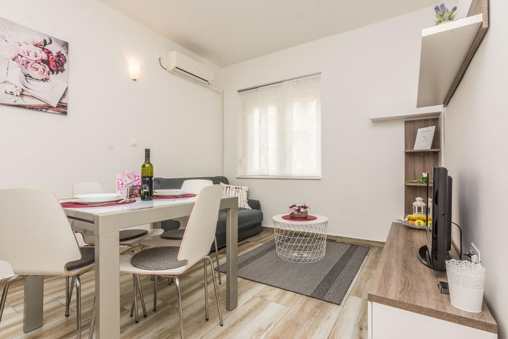 Melita Center Apartment ซาดาร์ ภายนอก รูปภาพ